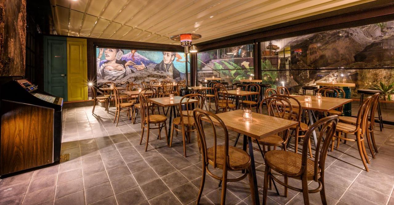 The Yard Hostel คาตาเนีย ภายนอก รูปภาพ